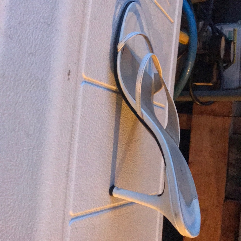 Sandals - Picture 2 of 3